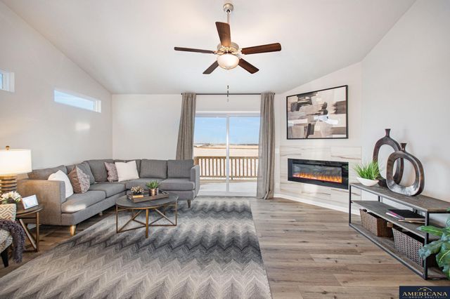 5405 N 182 Street, Elkhorn, NE 68022