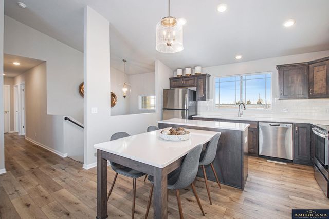 5405 N 182 Street, Elkhorn, NE 68022