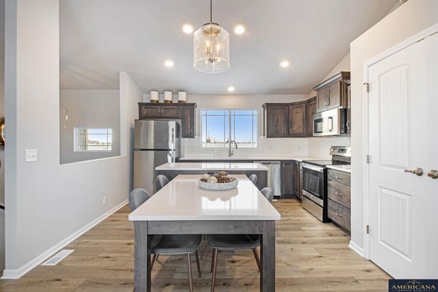 5405 N 182 Street, Elkhorn, NE 68022