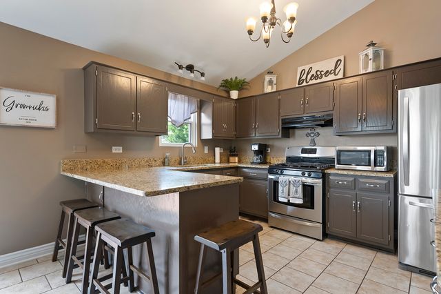 19715 S Skye Drive, Frankfort, IL 60423