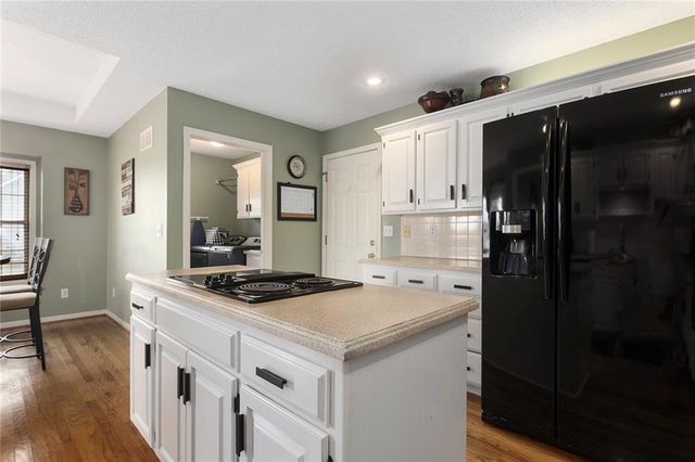 605 W Kirkpatrick Street, Odessa, MO 64076