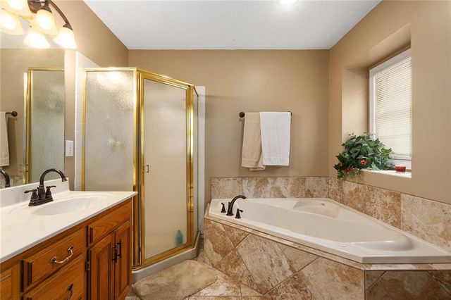605 W Kirkpatrick Street, Odessa, MO 64076