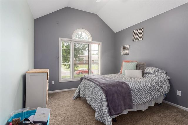 605 W Kirkpatrick Street, Odessa, MO 64076
