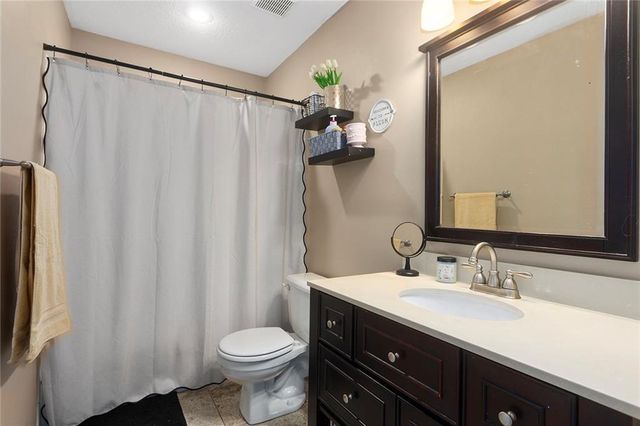 605 W Kirkpatrick Street, Odessa, MO 64076
