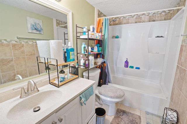 4174 Inverrary Drive 701, Lauderhill, FL 33319