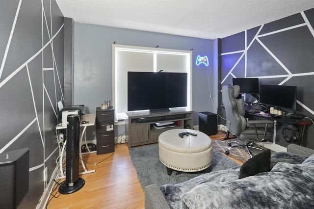 4174 Inverrary Drive 701, Lauderhill, FL 33319