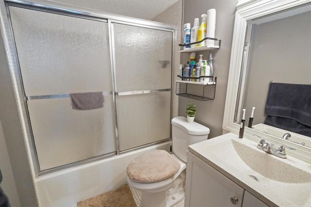 4174 Inverrary Drive 701, Lauderhill, FL 33319