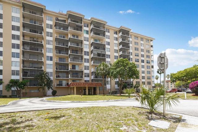 4174 Inverrary Drive 701, Lauderhill, FL 33319