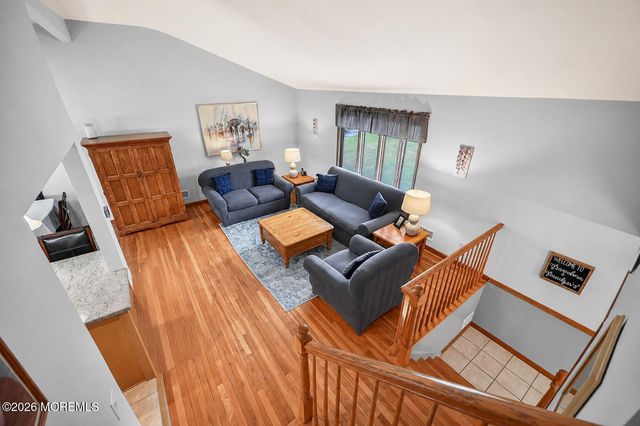 6 Mercury Street, Middletown, NJ 07748
