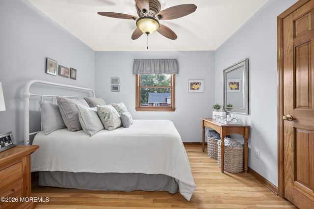 6 Mercury Street, Middletown, NJ 07748