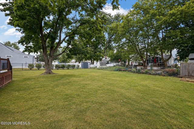 6 Mercury Street, Middletown, NJ 07748