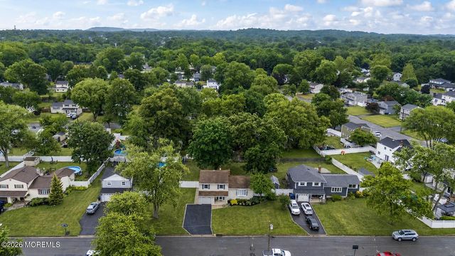 6 Mercury Street, Middletown, NJ 07748