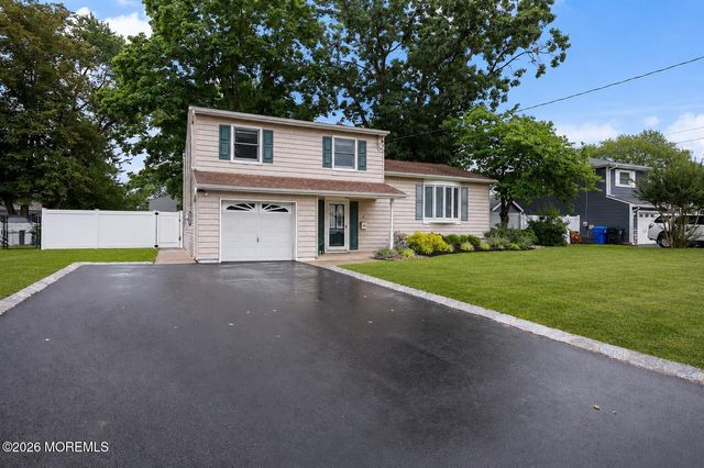 6 Mercury Street, Middletown, NJ 07748