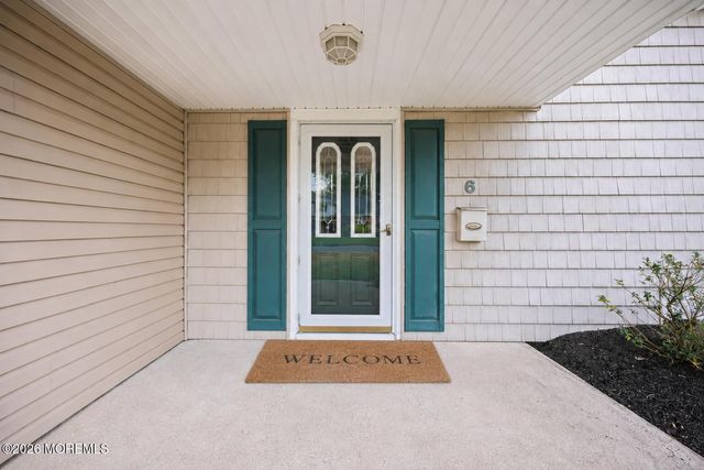 6 Mercury Street, Middletown, NJ 07748