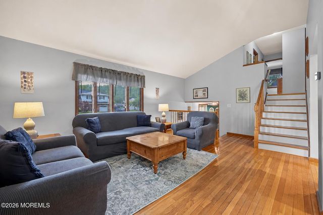 6 Mercury Street, Middletown, NJ 07748