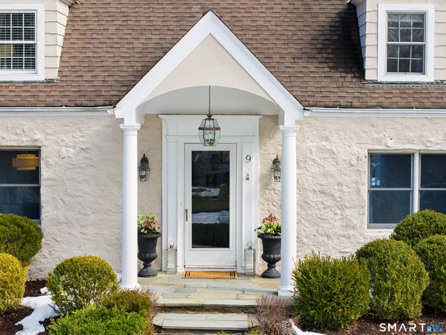 9 Point O Woods Road South, Darien, CT 06820