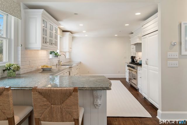 9 Point O Woods Road South, Darien, CT 06820