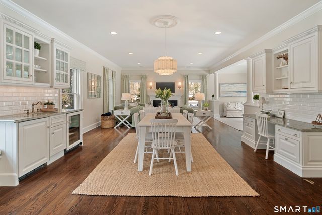 9 Point O Woods Road South, Darien, CT 06820