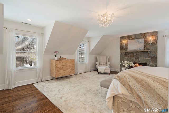 9 Point O Woods Road South, Darien, CT 06820