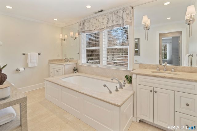 9 Point O Woods Road South, Darien, CT 06820