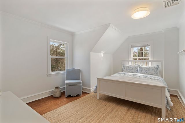 9 Point O Woods Road South, Darien, CT 06820