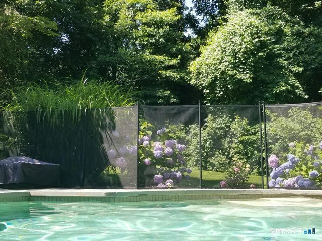 9 Point O Woods Road South, Darien, CT 06820