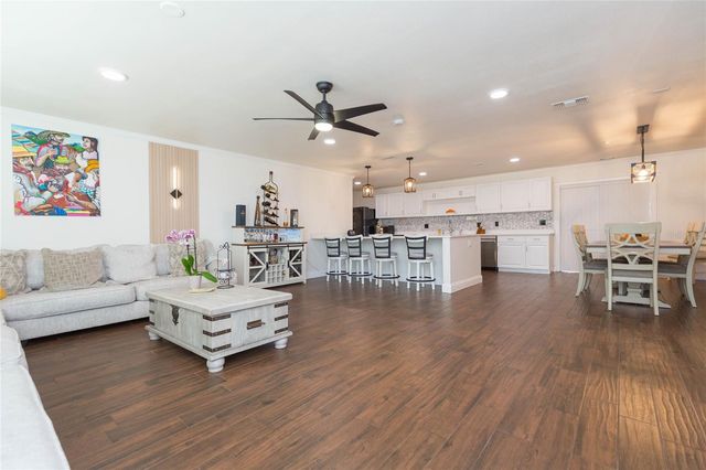 7251 OLD PASCO ROAD, Wesley Chapel, FL 33544