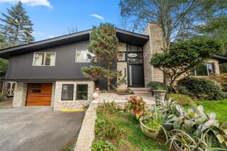 57 Virginia Lane, Thornwood, NY 10594