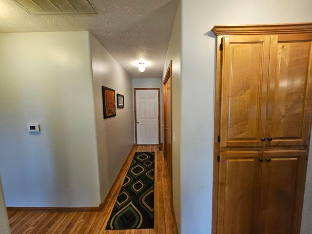 102 Kingsley Drive, Monett, MO 65708