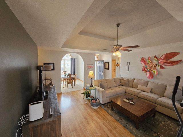 102 Kingsley Drive, Monett, MO 65708