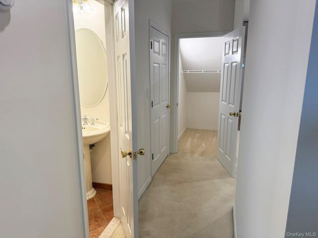 3704 Amen Corner, Riverhead, NY 11901