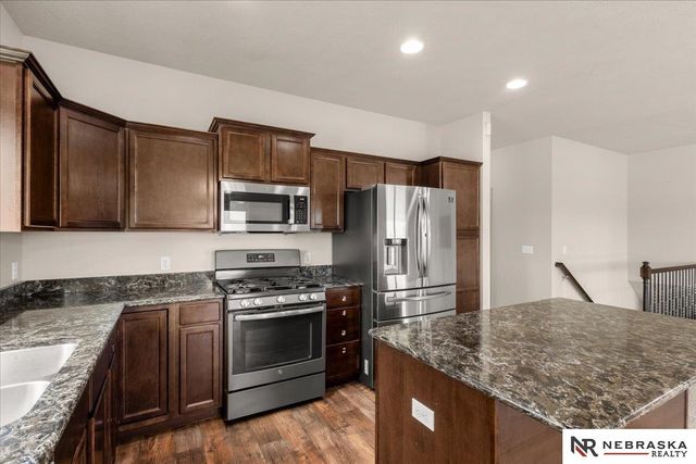 16454 Virginia Street, Omaha, NE 68136