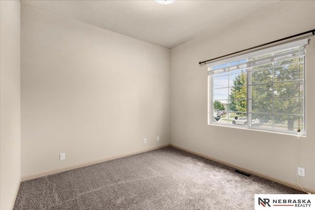 16454 Virginia Street, Omaha, NE 68136