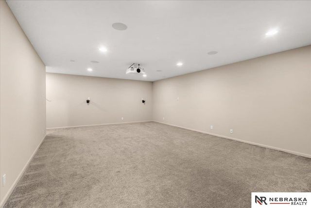 16454 Virginia Street, Omaha, NE 68136
