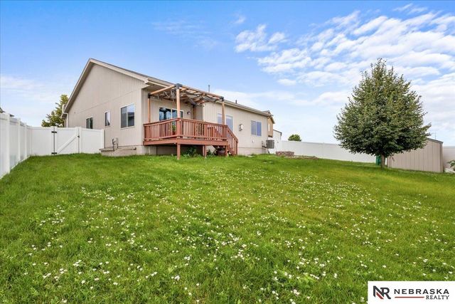 16454 Virginia Street, Omaha, NE 68136