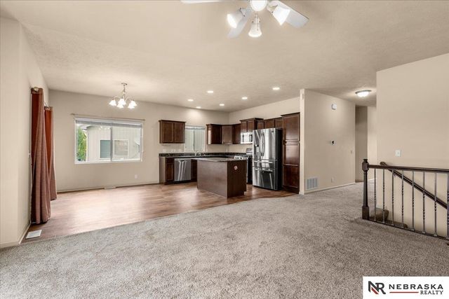 16454 Virginia Street, Omaha, NE 68136