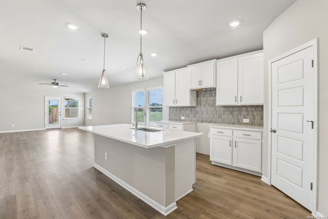 5566 Ennis Trace, San Antonio, TX 78253