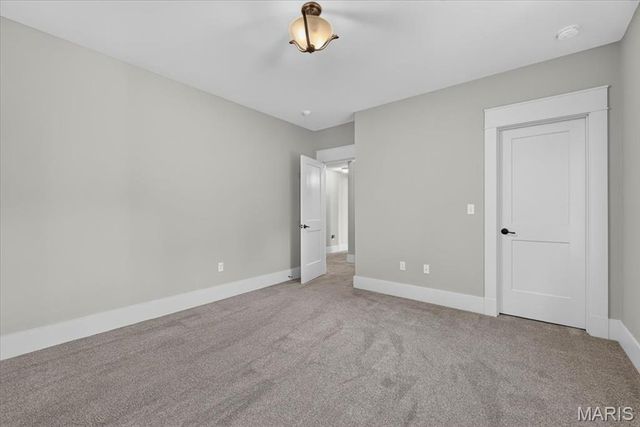 6313 E Park Row, Maryville, IL 62062