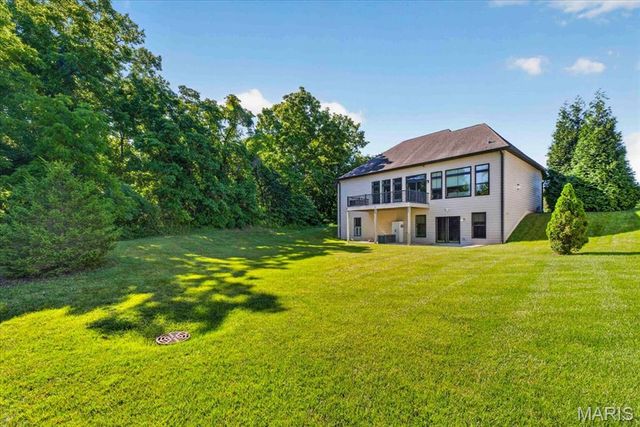 6313 E Park Row, Maryville, IL 62062