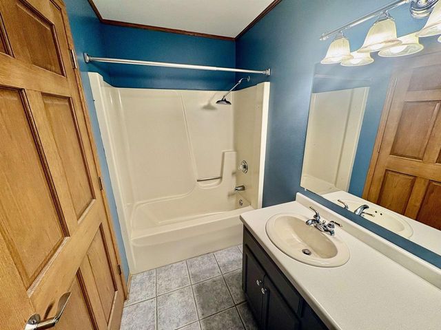 1137 Bayberry Drive, Watertown, WI 53098