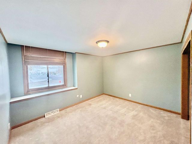 1137 Bayberry Drive, Watertown, WI 53098