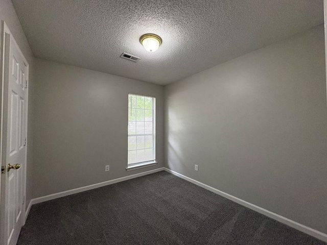 2631 LAURELCREST DR, Memphis, TN 38133