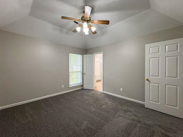 2631 LAURELCREST DR, Memphis, TN 38133
