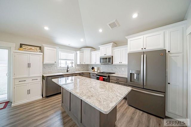 4330 E 240 N, Rigby, ID 83442