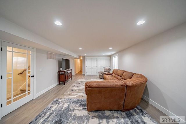 4330 E 240 N, Rigby, ID 83442