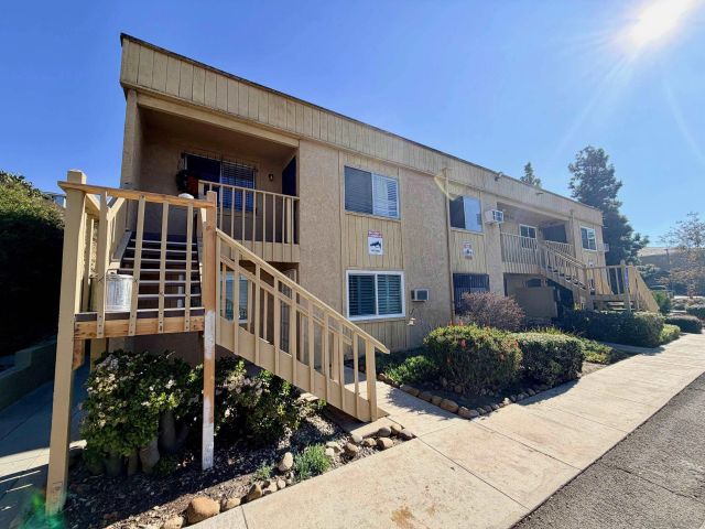 6658 University Ave., San Diego, CA 92115