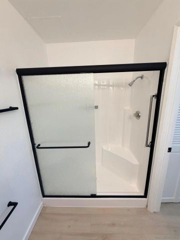 6658 University Ave., San Diego, CA 92115