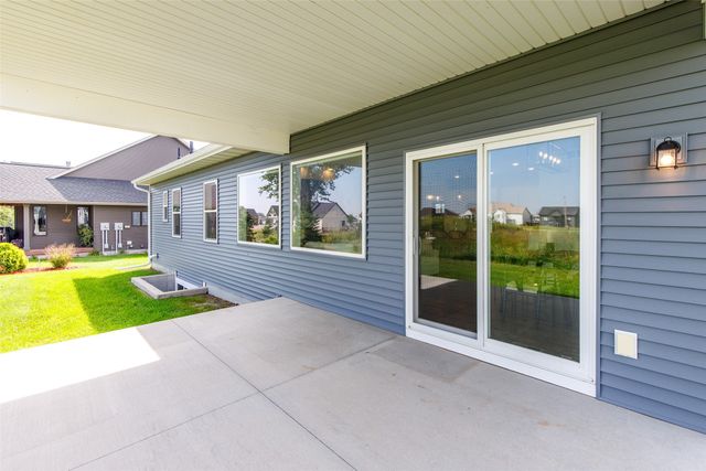 2001 Leopold Drive, Ames, IA 50010