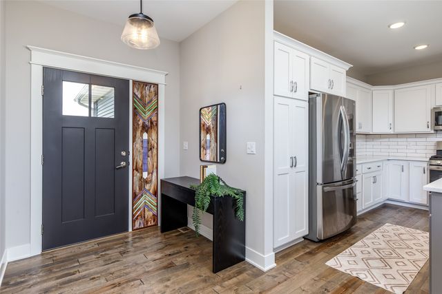 2001 Leopold Drive, Ames, IA 50010