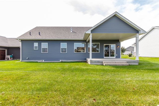 2001 Leopold Drive, Ames, IA 50010